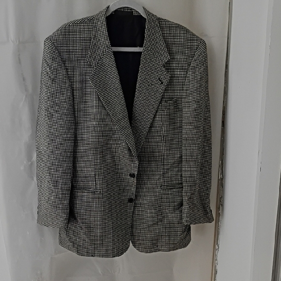 Men's Houndstooth Sport Coat - Black & White - Picture 6 of 6